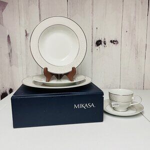 Mikasa Parchment 5 Piece Place Setting Set L3438-705 Porcelain Dinnerware